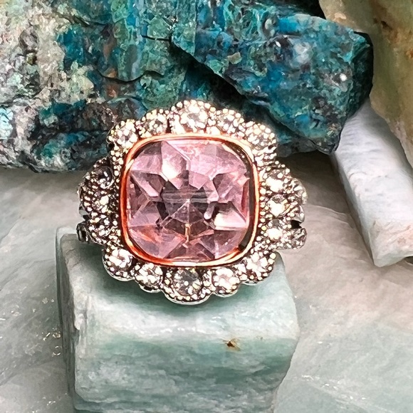 independent authentication Jewelry - 🔥Simulated pink topaz & diamond ring size 6 (A-1)